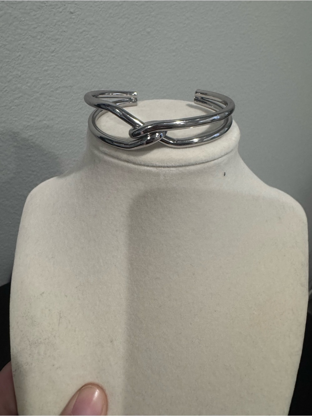 Silver-Tone Knot Link Bracelet - Women Jewelry - Picture 2 of 3